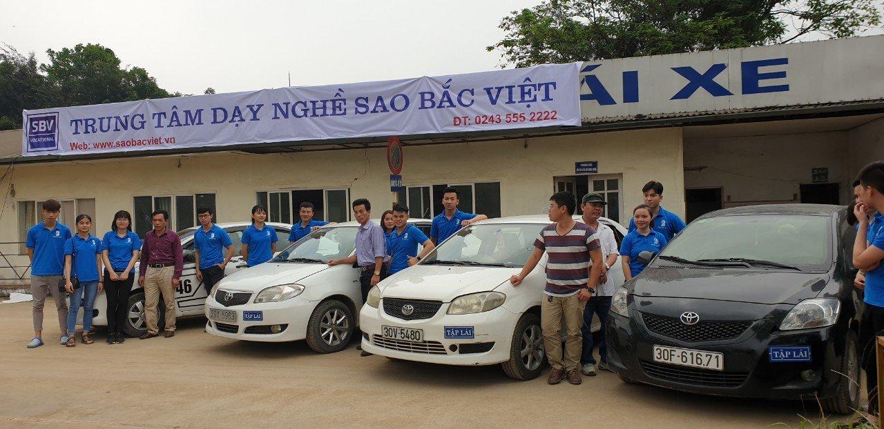 hoc lai xe oto b2,hoc lai xe oto,học bằng lái xe